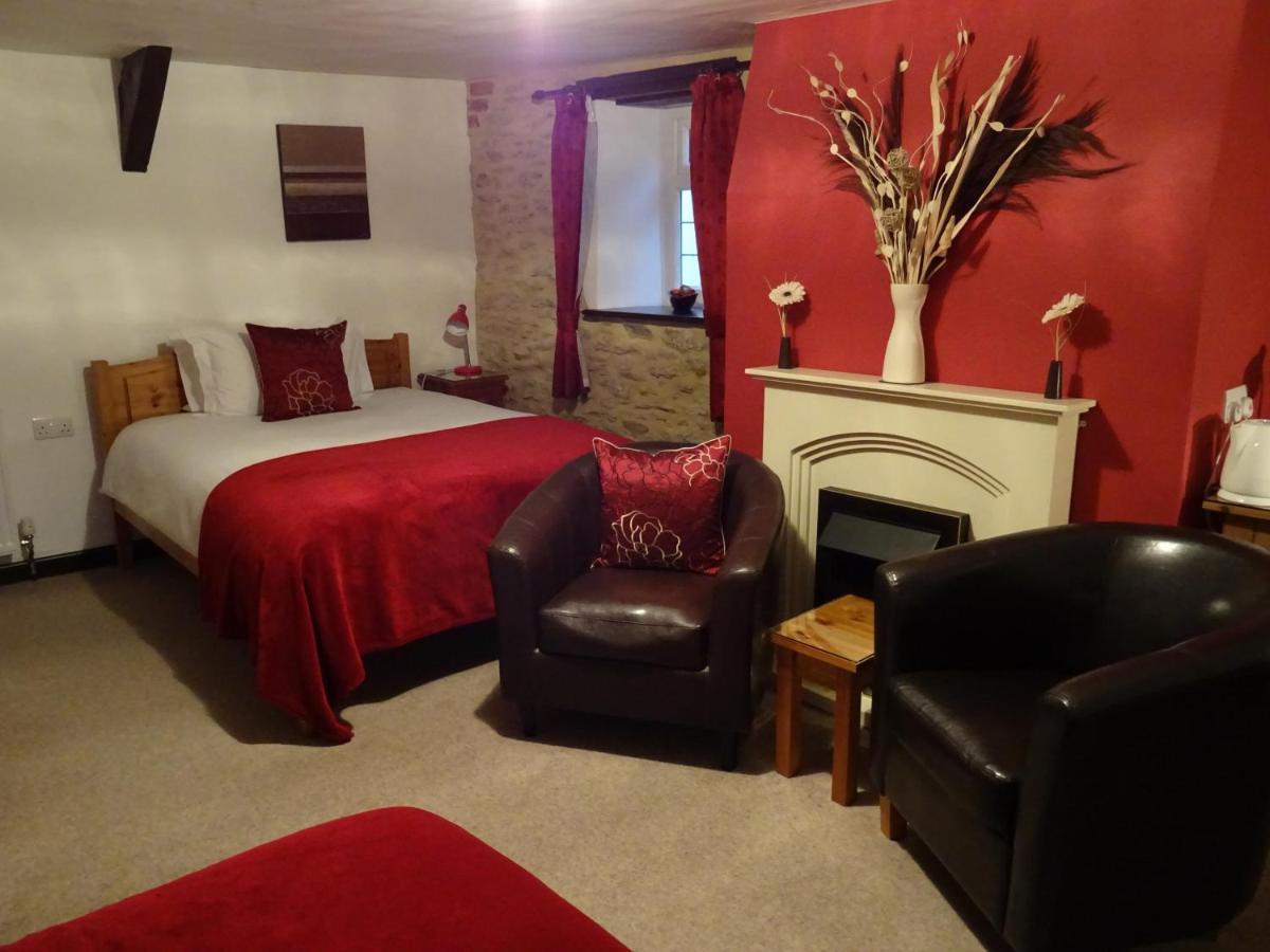 Quiet Woman House Bed & Breakfast Halstock Exterior foto